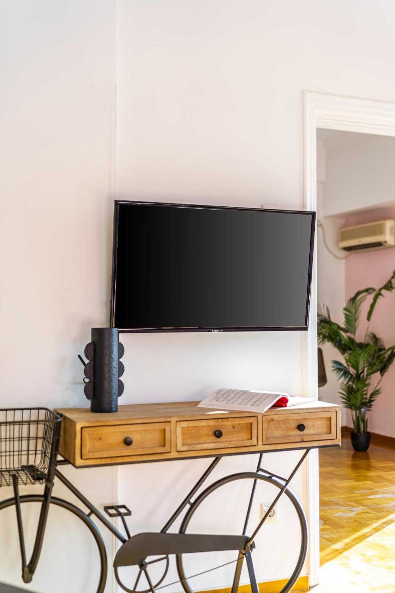 Royal Embassy Apartment Атина Екстериор снимка
