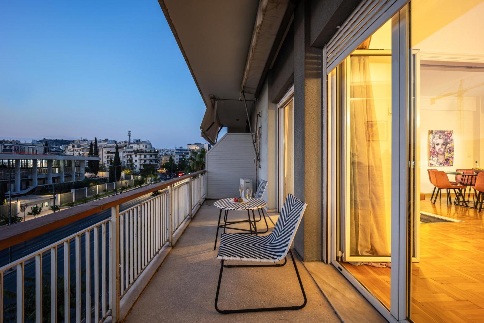 Royal Embassy Apartment Атина Екстериор снимка