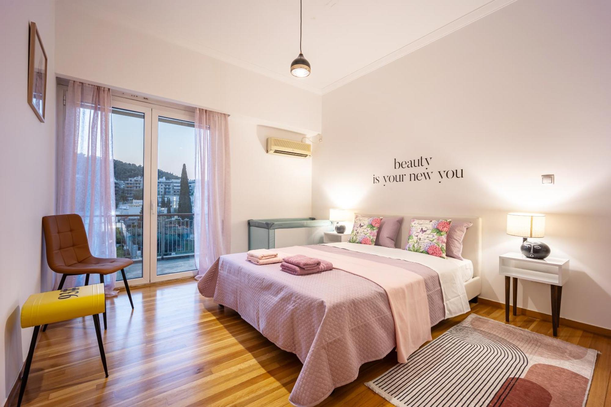 Royal Embassy Apartment Атина Екстериор снимка