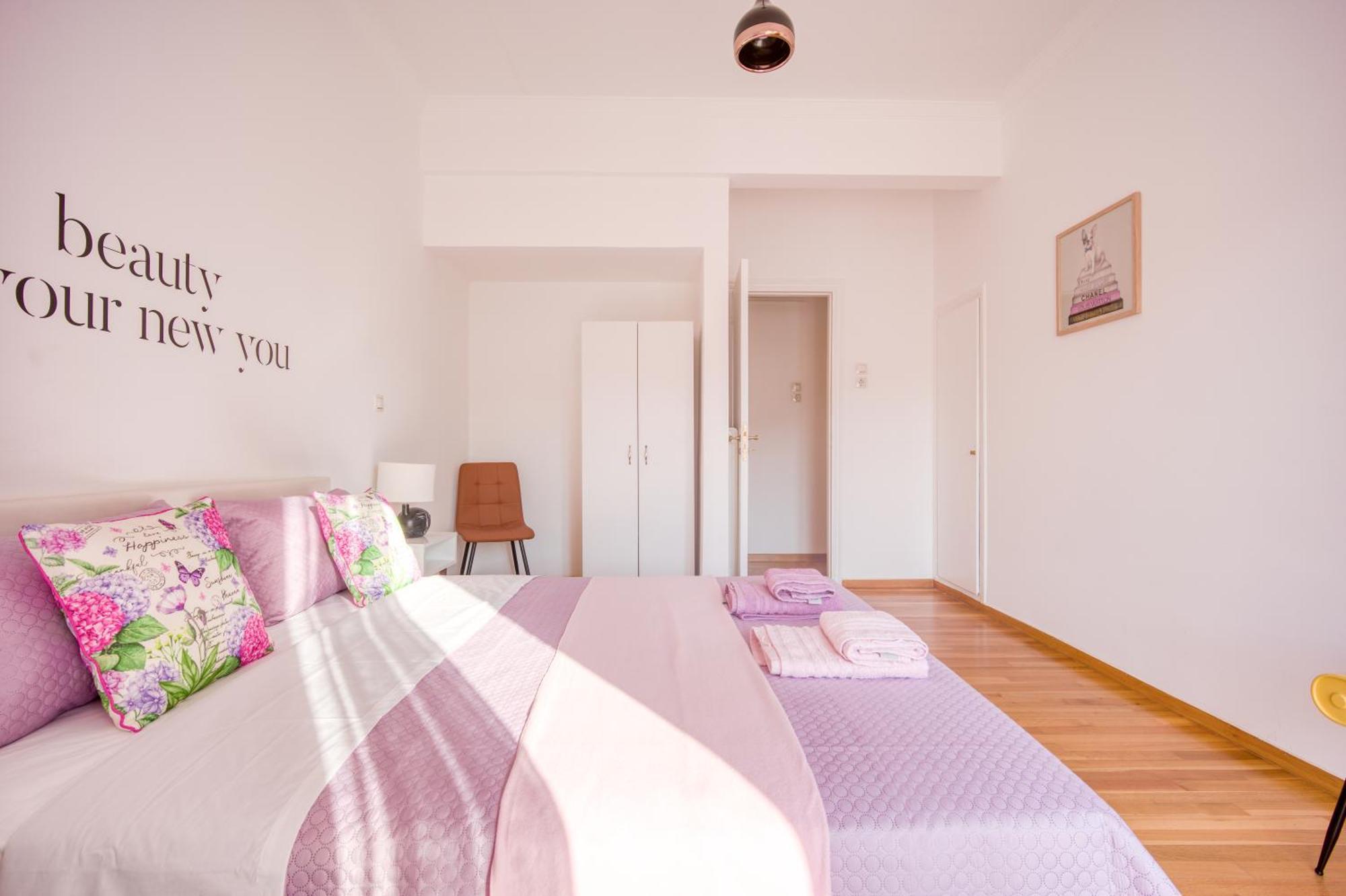 Royal Embassy Apartment Атина Екстериор снимка