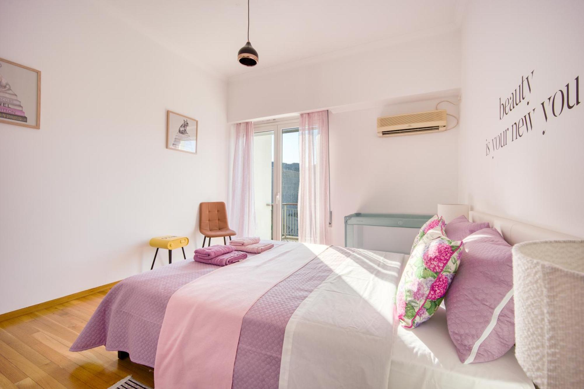 Royal Embassy Apartment Атина Екстериор снимка