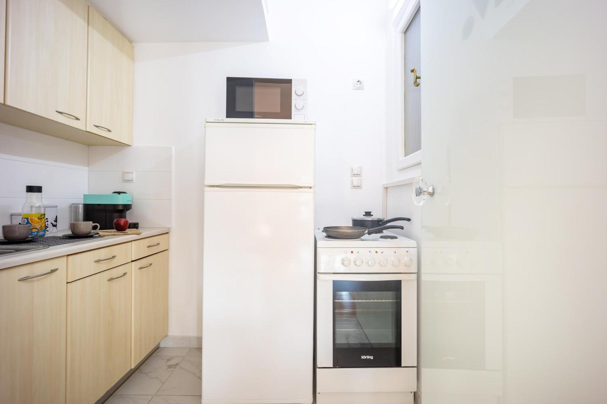 Royal Embassy Apartment Атина Екстериор снимка
