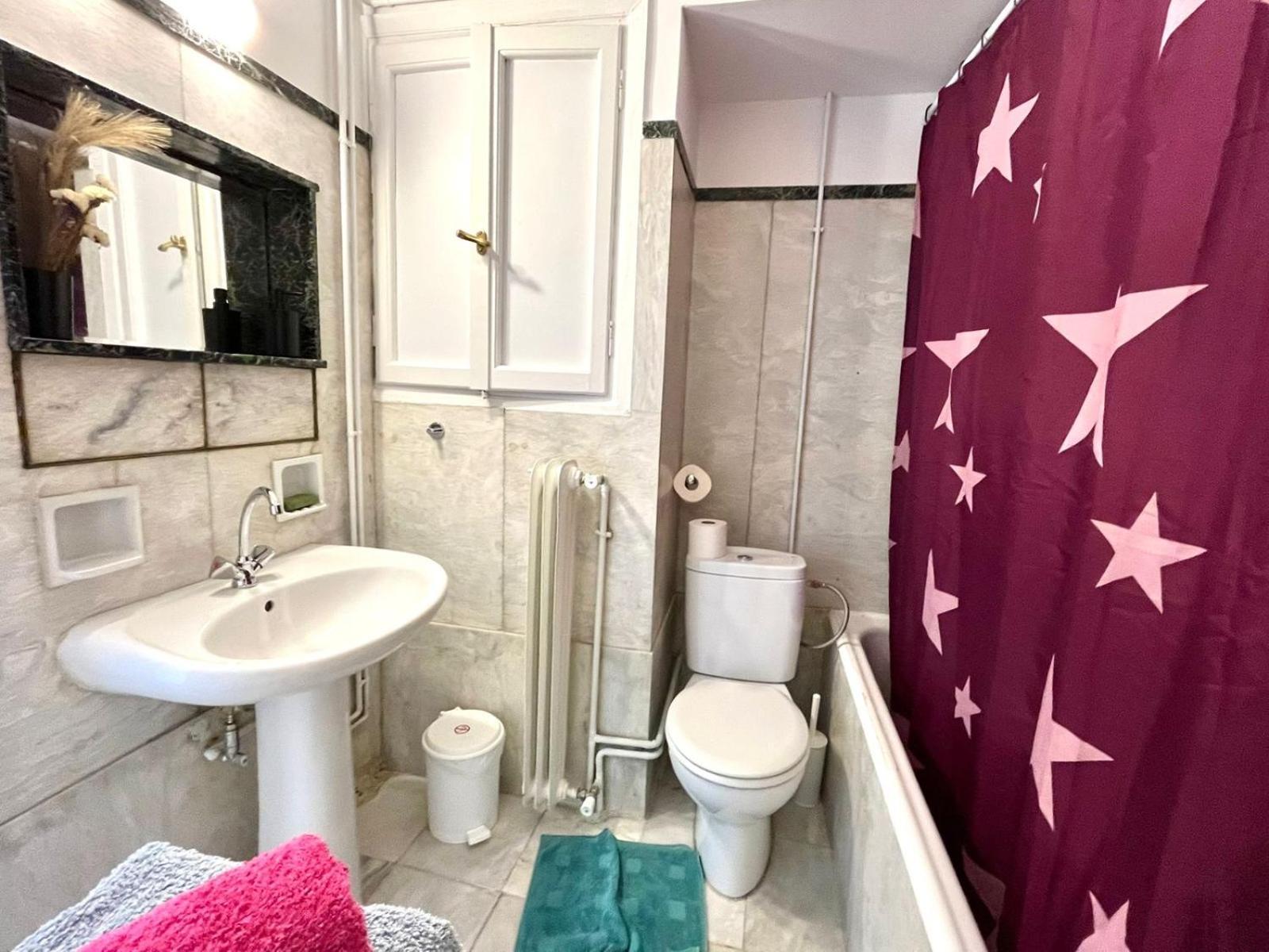 Royal Embassy Apartment Атина Екстериор снимка